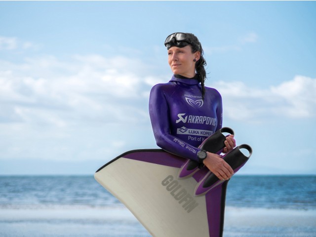 ALENKA ARTNIK
Photo by Martin Zapanta 